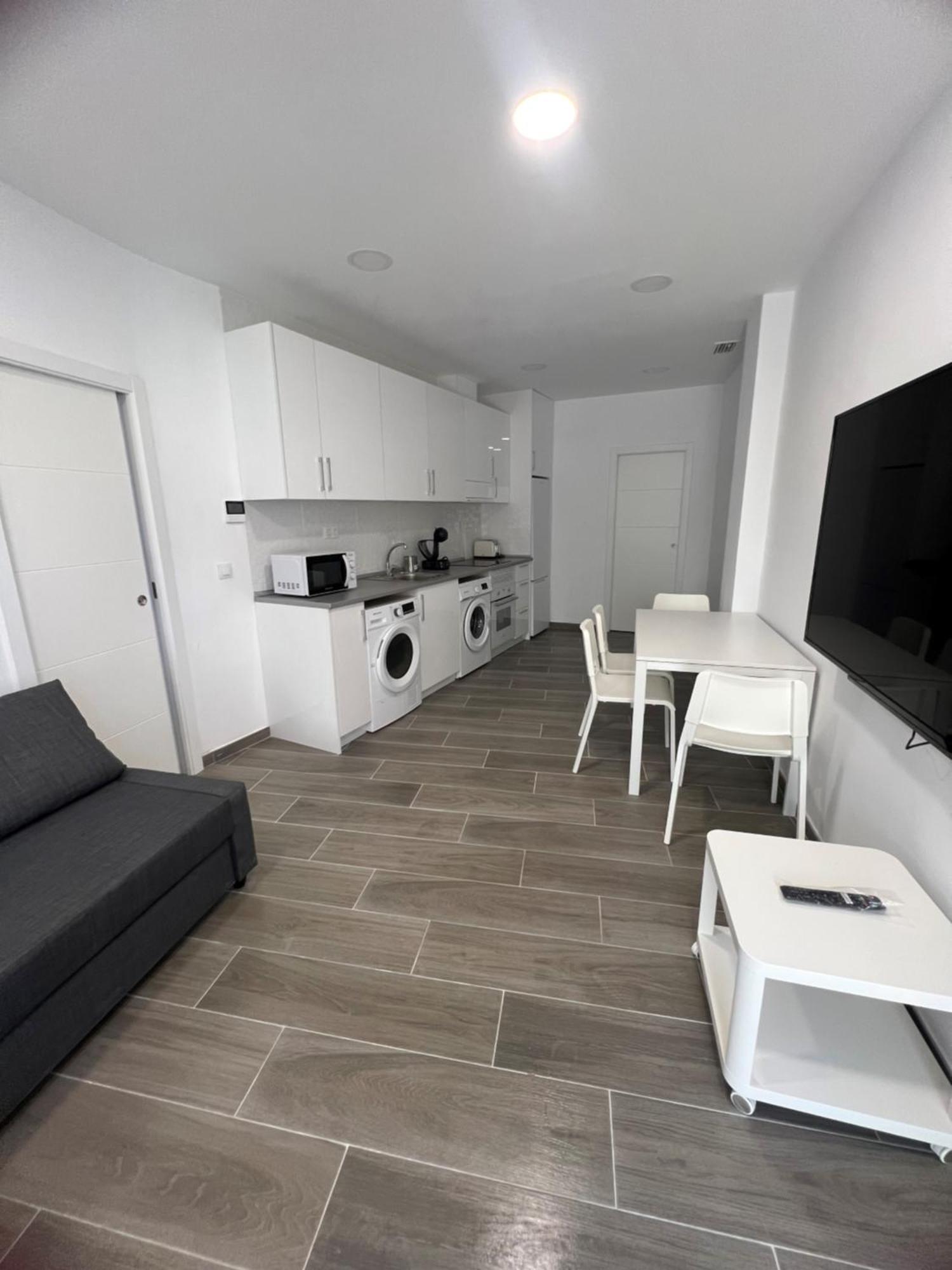 Apartamentos Montalvo Metropolis C Torremolinos Exterior photo